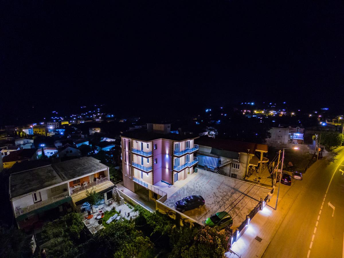 Apartments Krstovic 수토모레 외부 사진