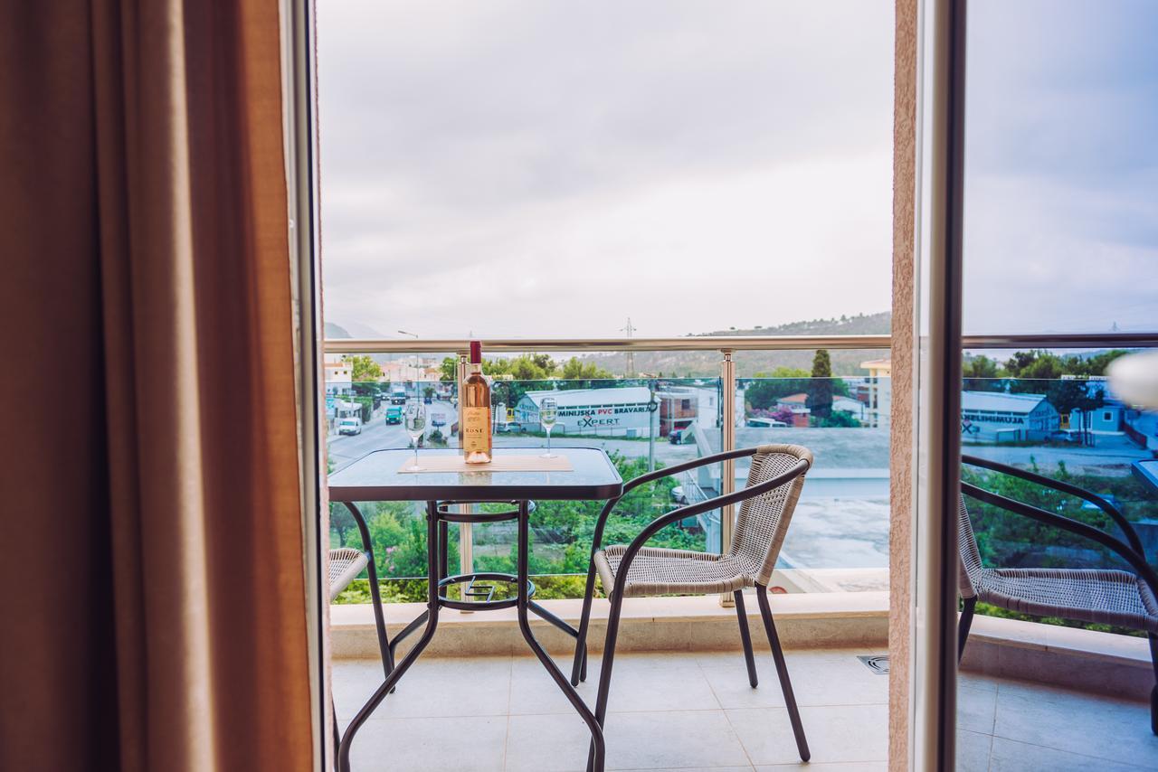 Apartments Krstovic 수토모레 외부 사진